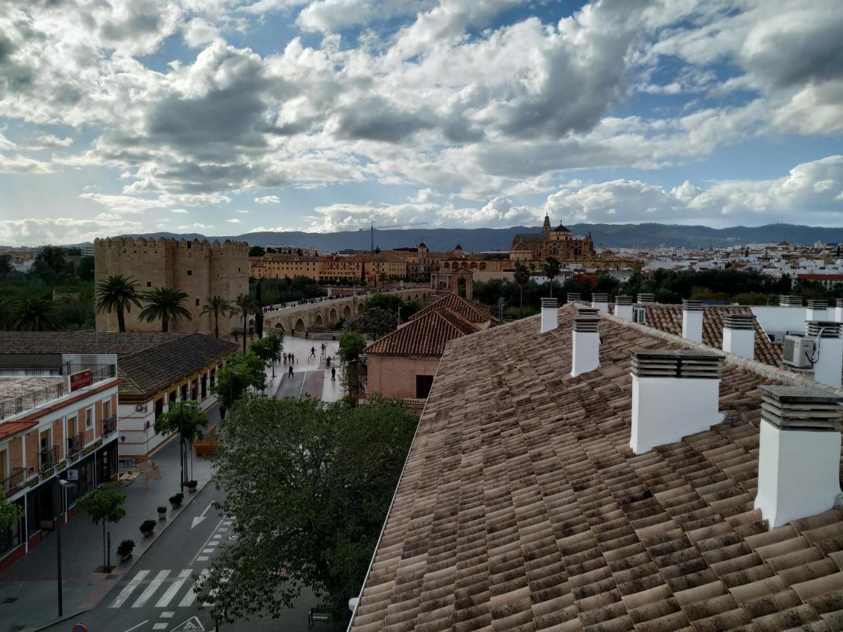 Arrecife, Garaje Y Wifi Gratis Junto Puente Romano Cordoba Exterior photo